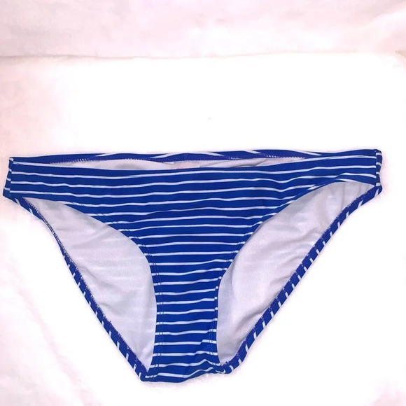 Set 3 Xhilaration bikini bottoms L - Picture 10 of 10